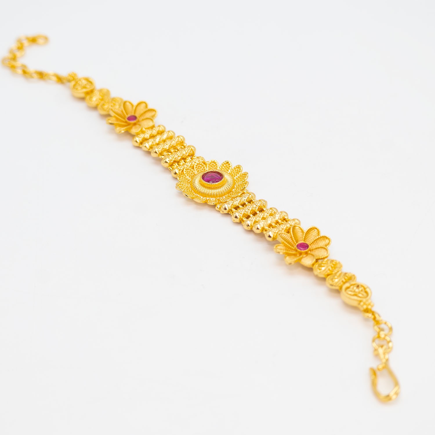 1gm-gold-plated-braclet-bc-0459-2024-04-11-06-03-41-8929.jpg
