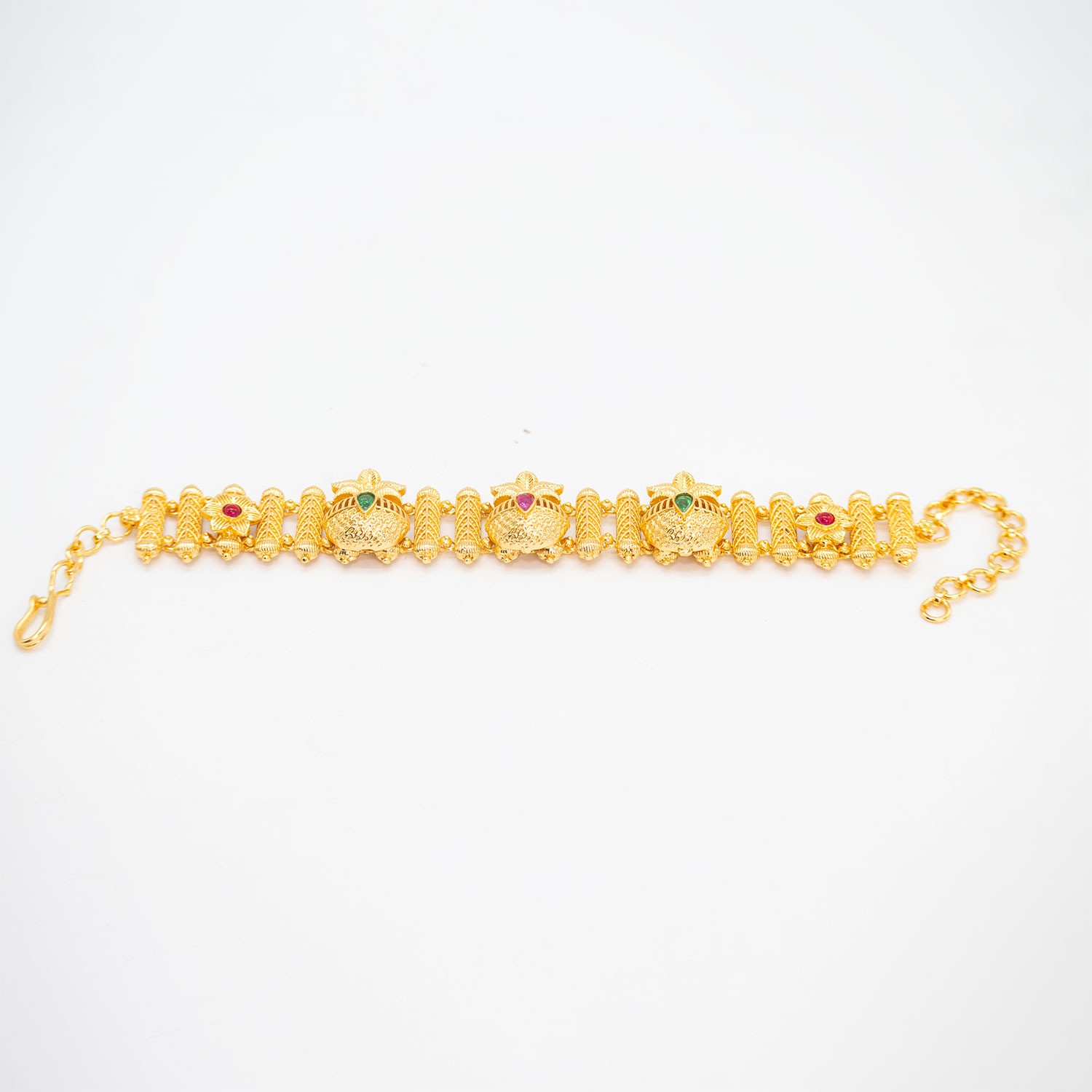 1gm-gold-plated-braclet-bc-0460-2024-04-11-04-54-24-4106.jpg