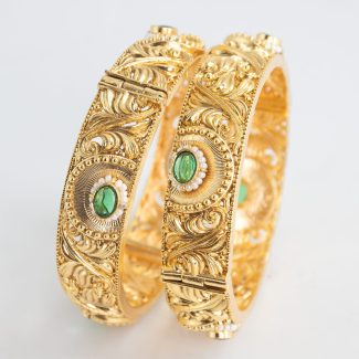 “Elegant Gold-Plated Bangles – Traditional & Stylish Ethnic Wear” BNG-0085