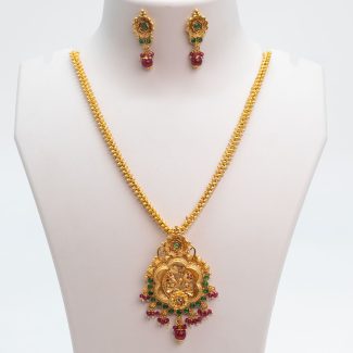 Beautiful Plants Design Multi Color Stone Chain With Pendant Set