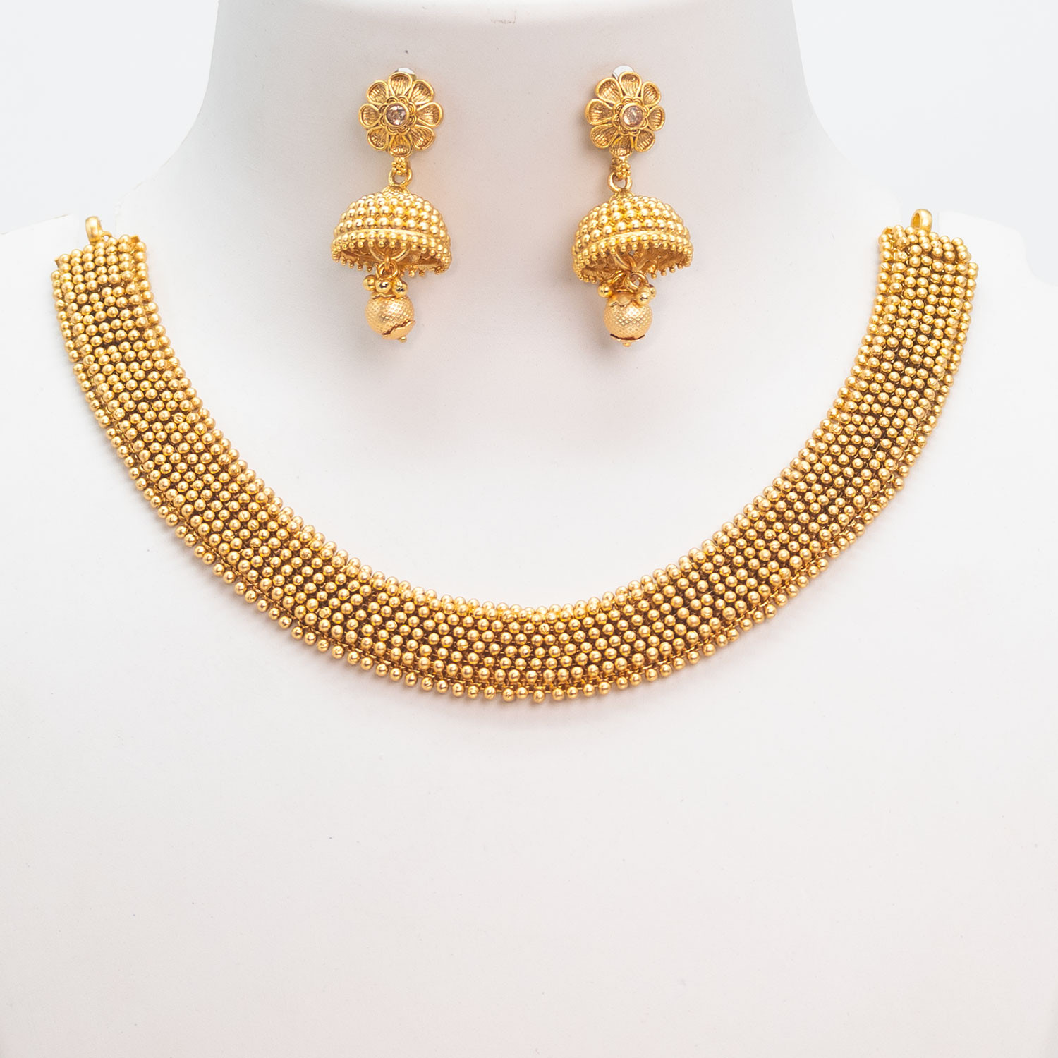 classic-balls-rajwadi-gold-plated-choker-necklace-set-2023-12-04-06-27-58-1383.jpg