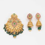 Classic Peacock Green Stone Pendant Set