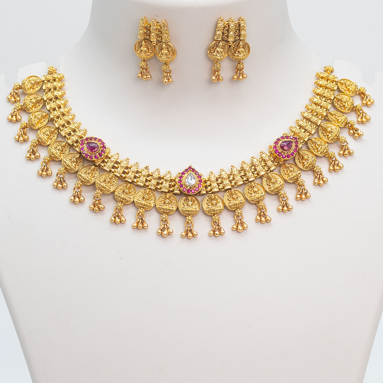 elegant-ruby-temple-jewelry-set-2023-11-30-02-31-25-8771.jpg