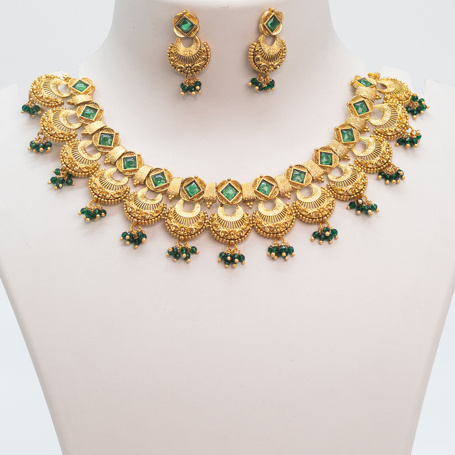rajwadi-green-stone-1gm-gold-finish-delicate-necklace-set-2023-12-30-02-06-59-1555.jpg