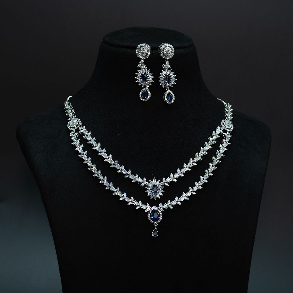 purple-double-neckles_DSC9981-min
