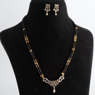 "Radiant Diamond Mangal Sutra – Timeless Symbol of Love and Tradition"DNM-0717