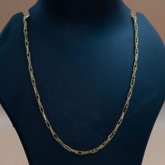 "Bold Men's Chain – Classic Style for Every Occasion"MC-0916