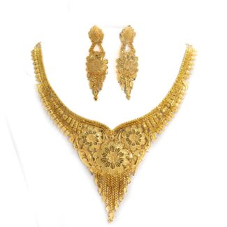 Festive Wear Forming Necklace with Earrings