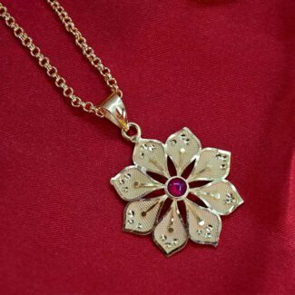 Elegant Forming Pendant Chain Set