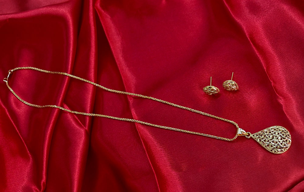 Lightweight Forming Chain and Pendant Lightweight Forming Chain and Pendant